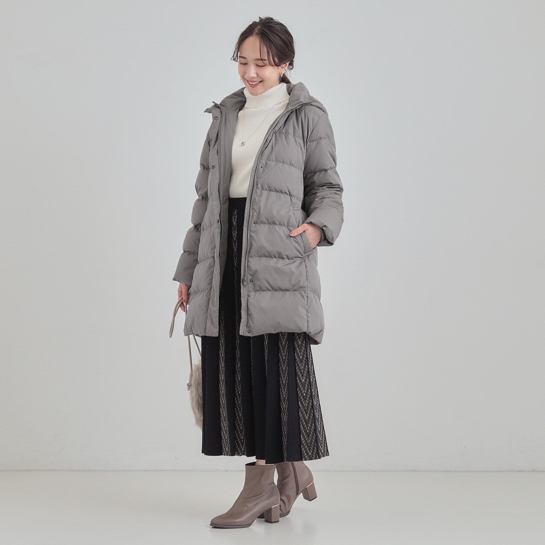 SHOO･LA･RUE「【洗濯機可/撥水】フェイクファーフード ロングダウン」|ダウン|