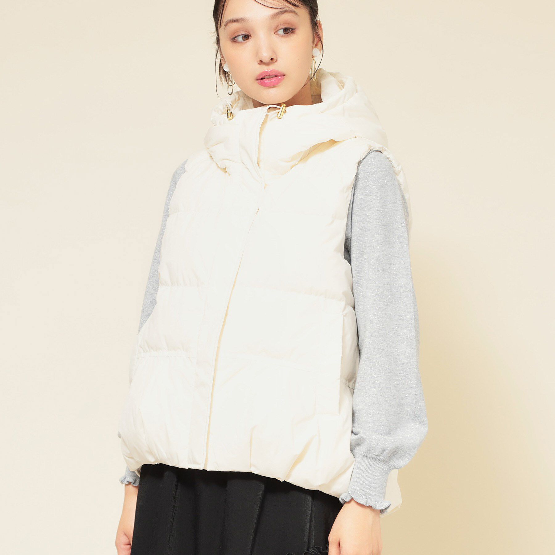 SunaUna「【フード付き／2色展開】ダウンベスト」|ダウンベスト・ベスト|
