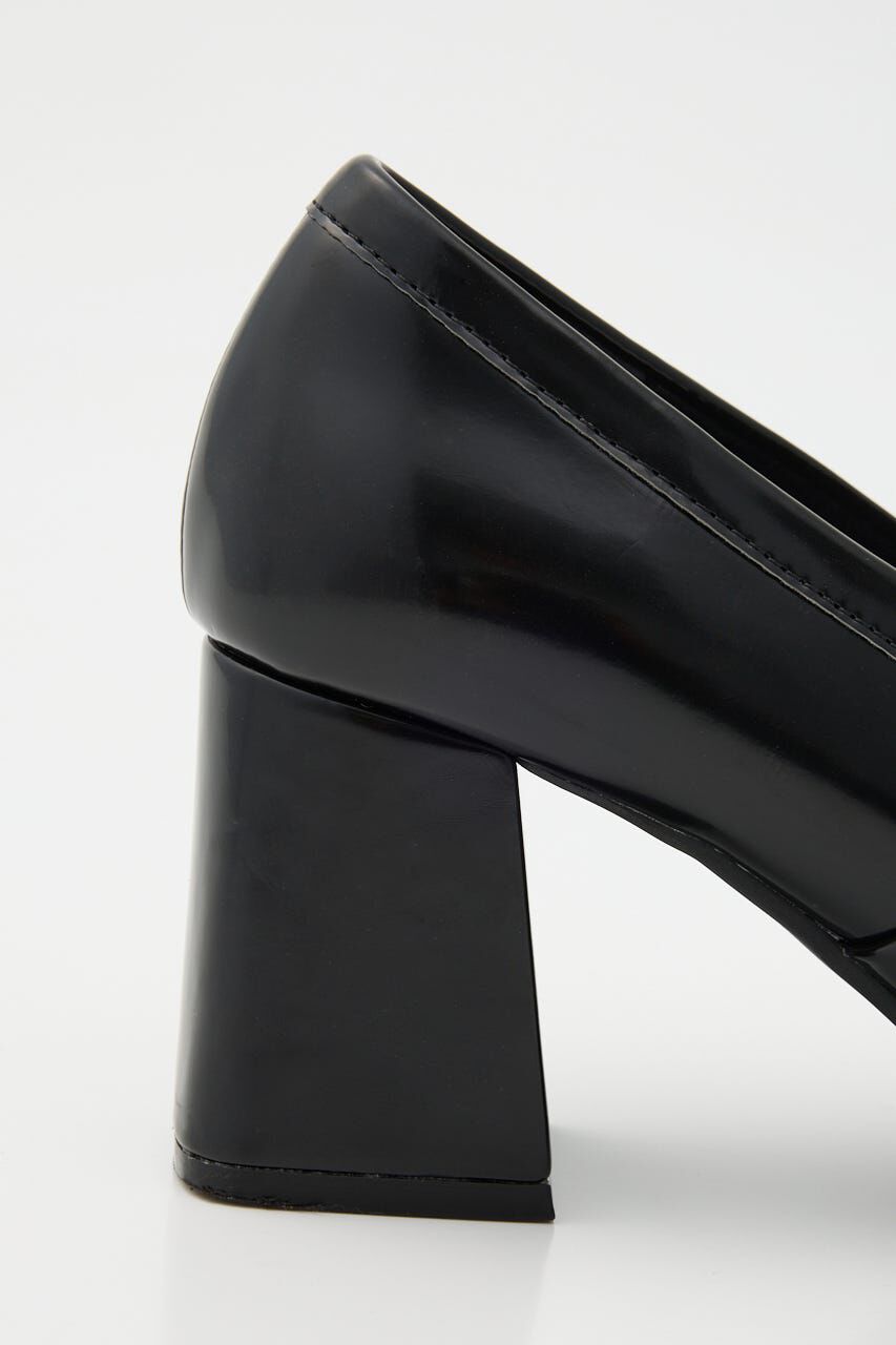 rienda「チェーン付きスリムトゥローファーパンプス」|パンプス|