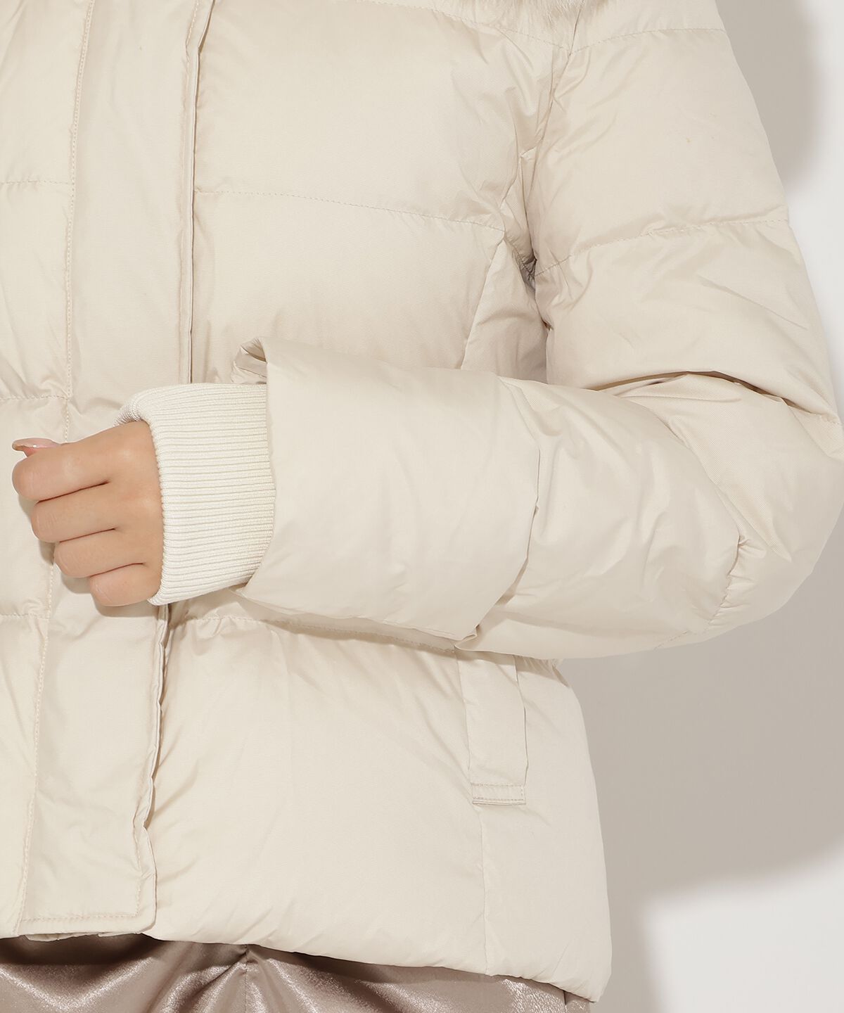 アンドクチュール「FOXファー付きプレミアムショートダウン」|ダウン|