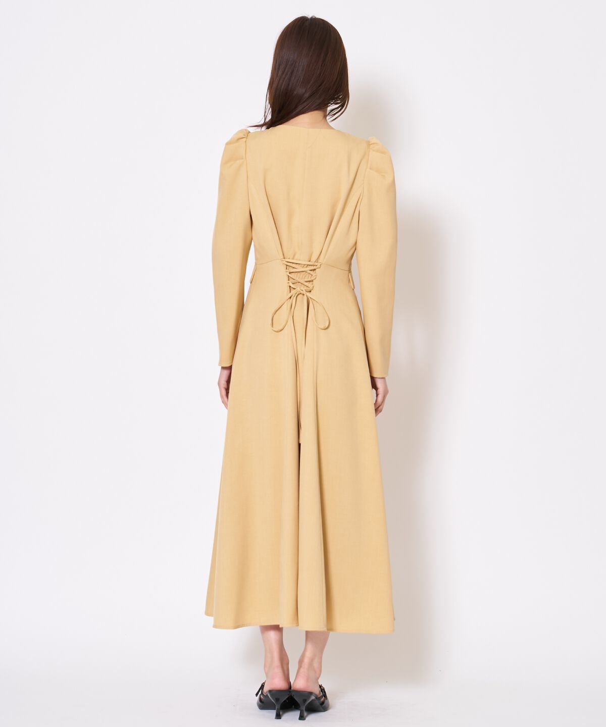 アンドクチュール「Vネックパフスリーブワンピース」|ワンピース|