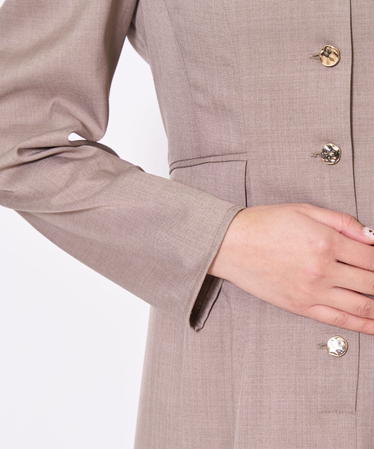 アンドクチュール「Vネックパフスリーブワンピース」|ワンピース|