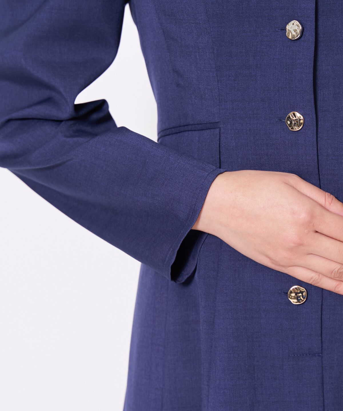 アンドクチュール「Vネックパフスリーブワンピース」|ワンピース|