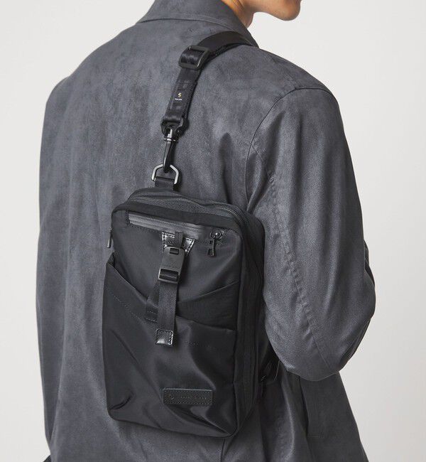 UNITED ARROWS green label relaxing「【別注】＜master-piece＞GLR スリングバッグ」|ショルダー・メッセンジャー|BLACK