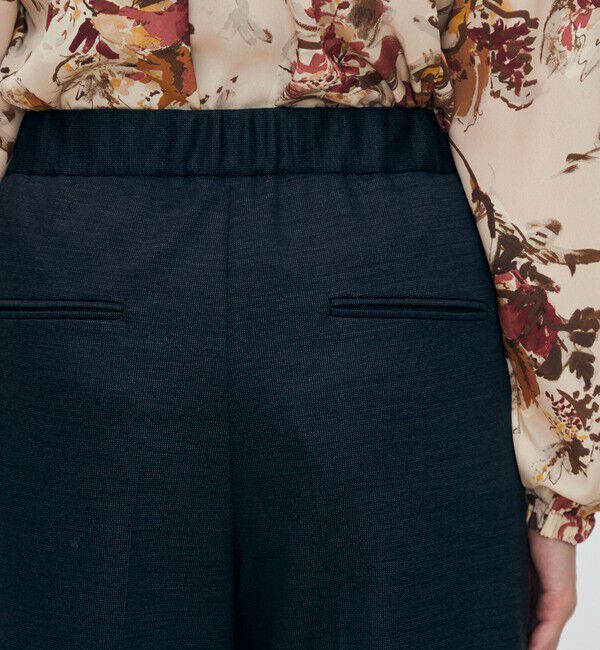 TOMORROWLAND collection「ポリエステルウールモクロディ センタープレスワイドパンツ」|スラックス|