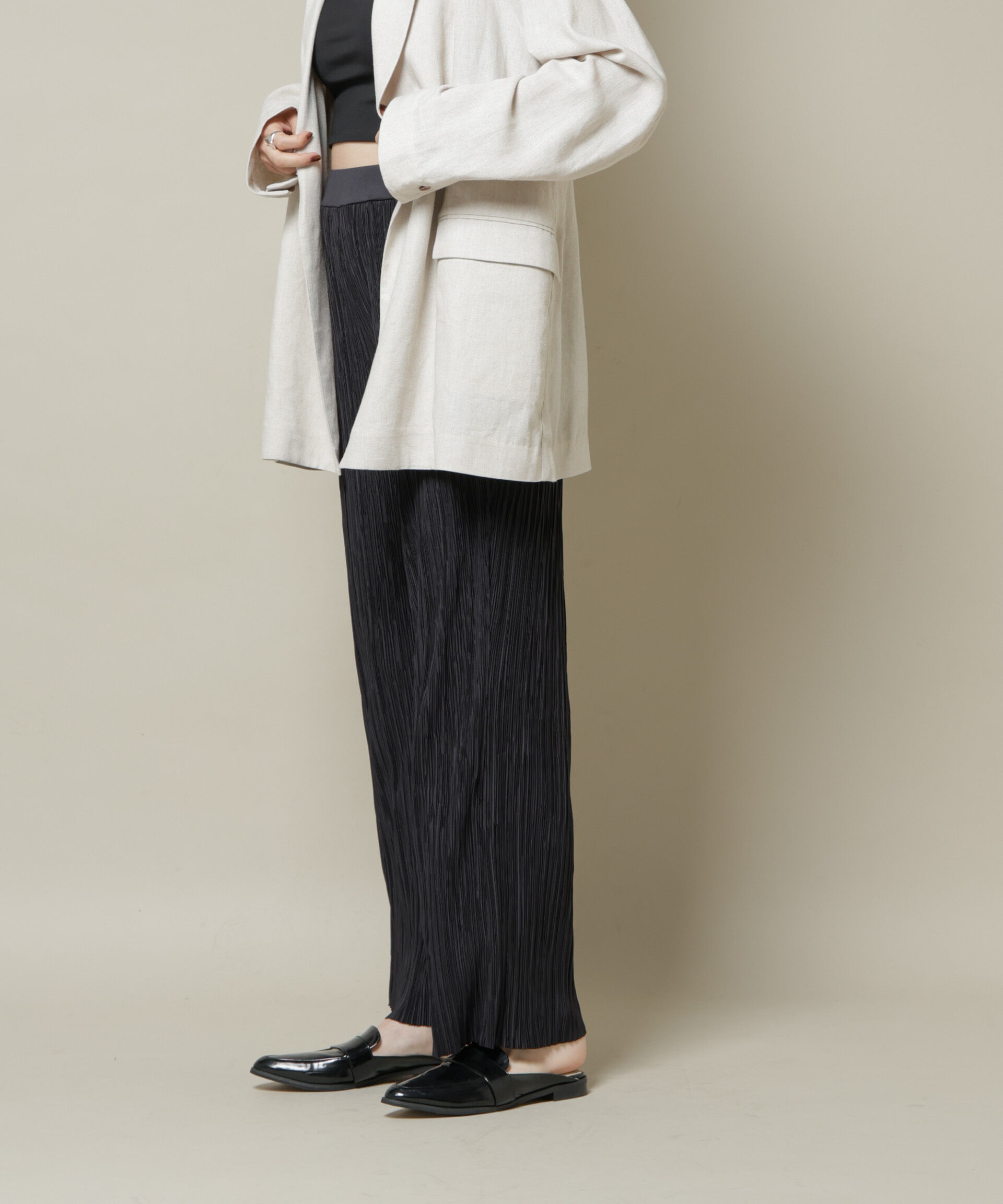 nano･universe「ランダムプリーツカットセミワイドパンツ(セットアップ可)」|チノ|
