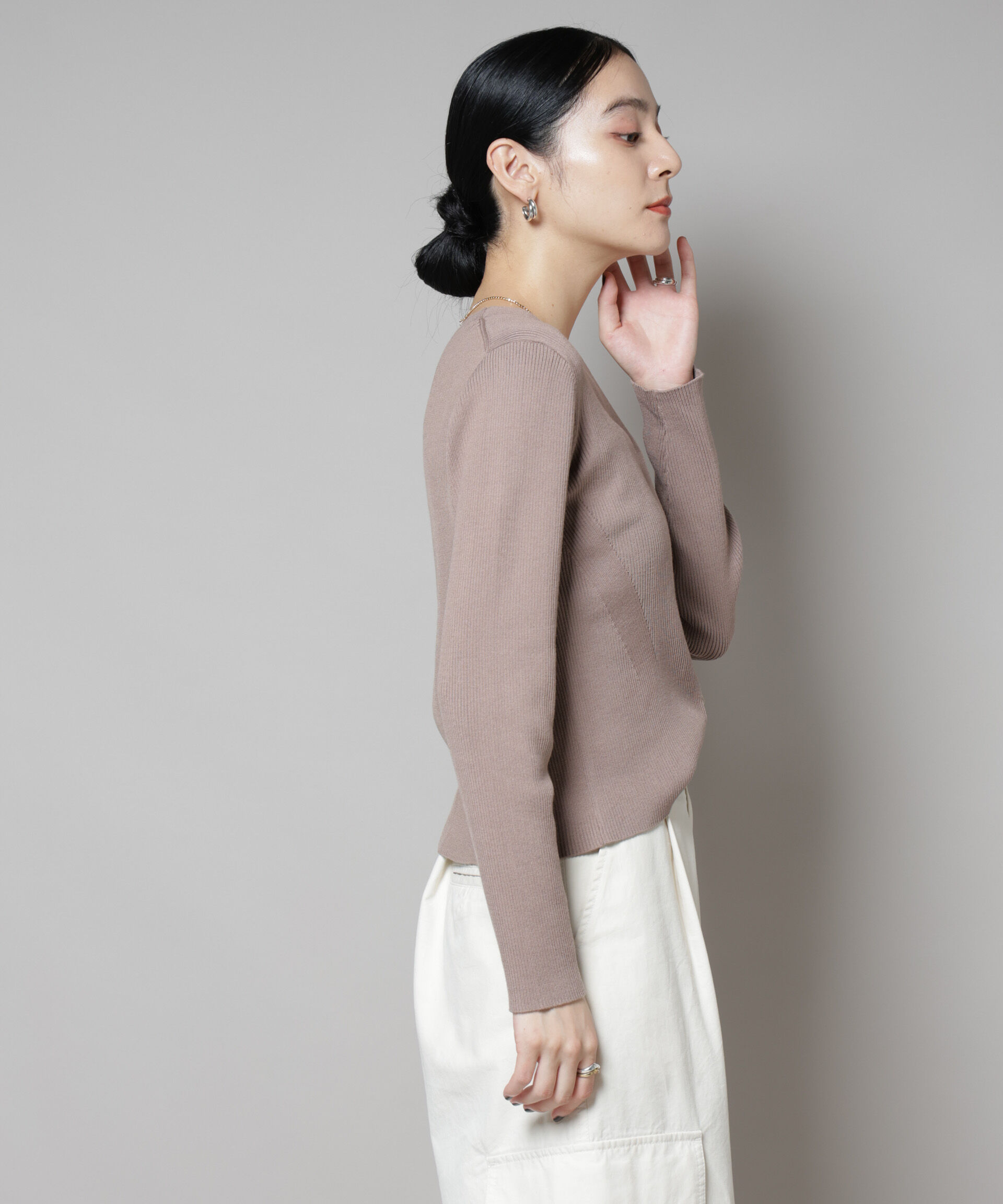 nano･universe「CICA&UVカット加工Vネックリブカーディガン」|ニット・セーター|