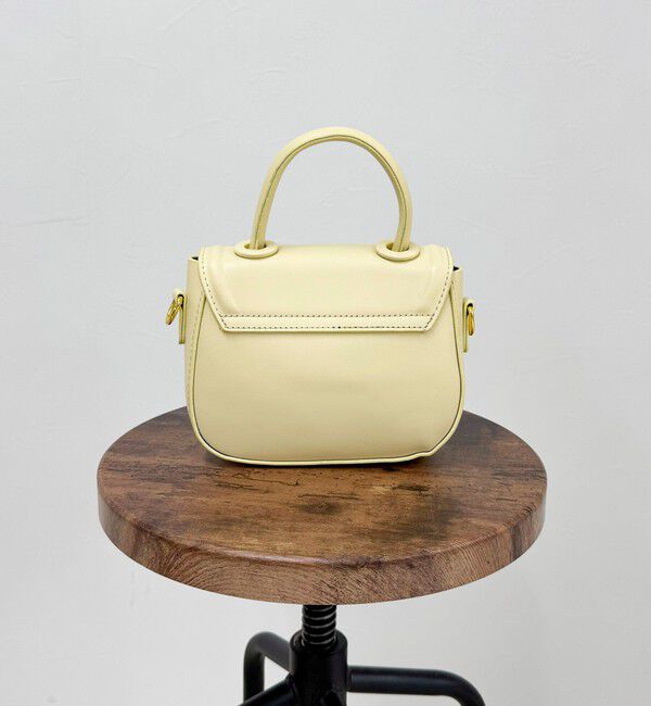 fredy emue「ソリッドカラーポシェット」|ショルダー・メッセンジャー|