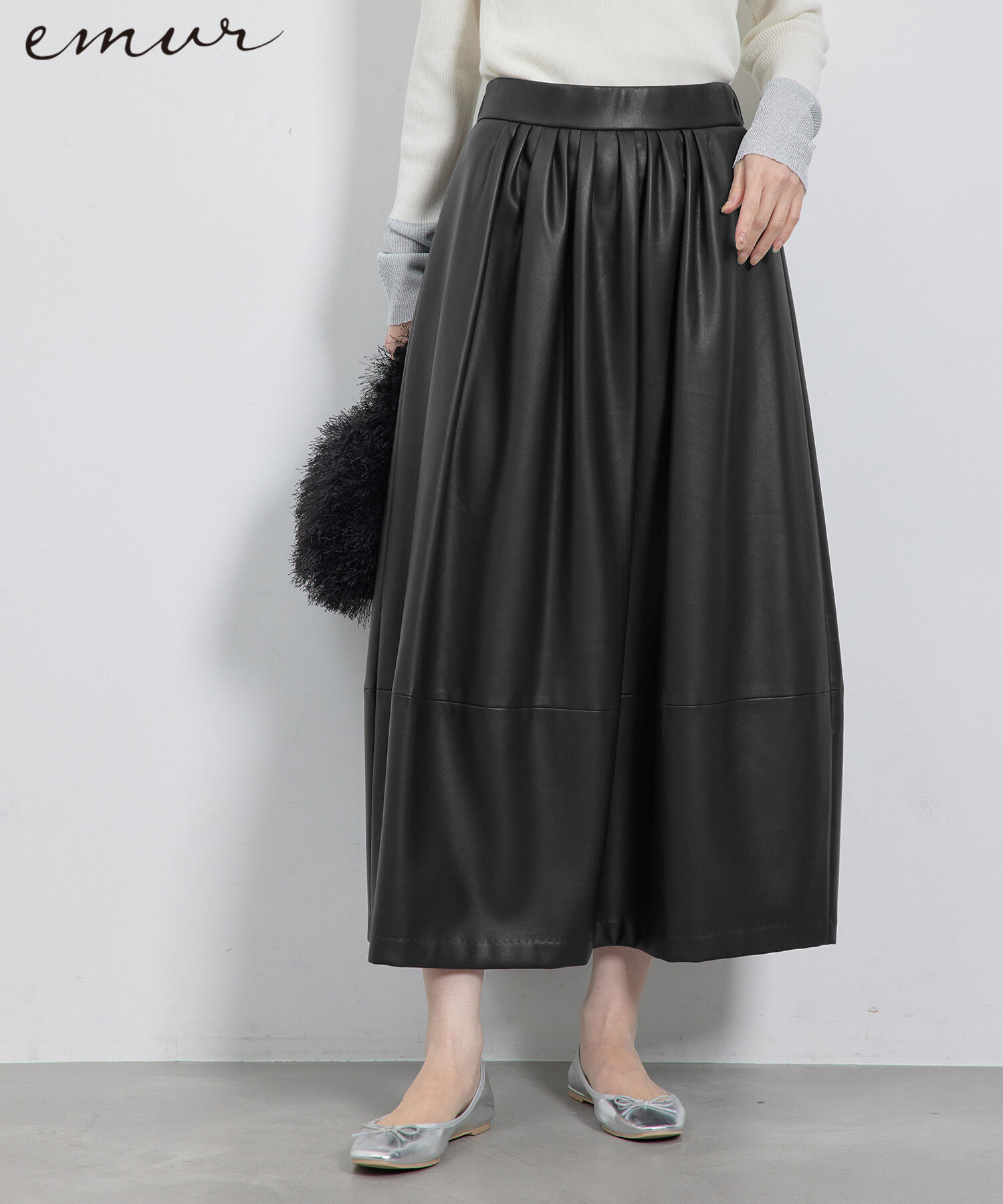 Rope&rsquo;Picnic「【emur/エミュール】シンセティックレザーコクーンスカート」|スカート|
