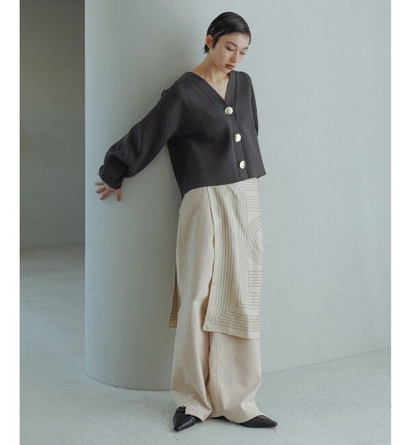 ADAM ET ROPE'「【WEB限定】・【サステナブル】セレクトネックウェーブボタンカーディガン」|カーディガン|