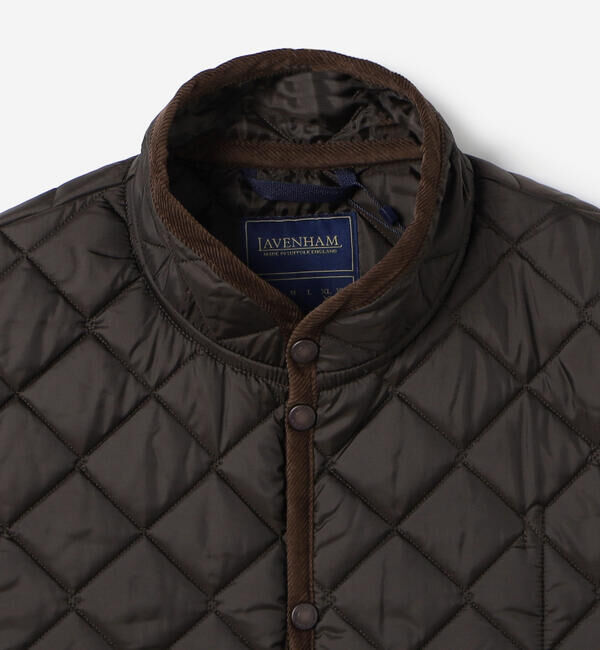  「LAVENHAM | 〈別注〉 スタンドカラー キルティングベスト MEN」|ダウンベスト・ベスト|