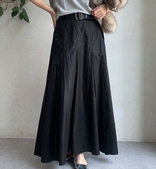  「シャイニータックフレアスカート」|スカート|