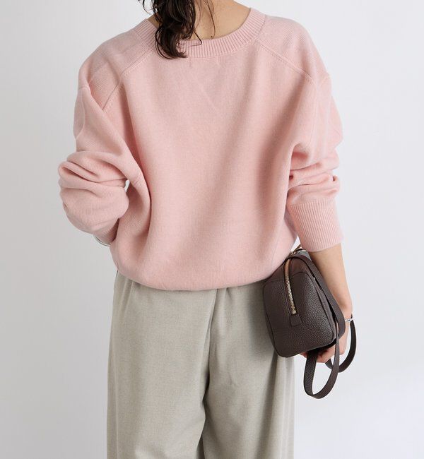  「【女性らしいデコルテライン】ウールVニット」|ニット・セーター|