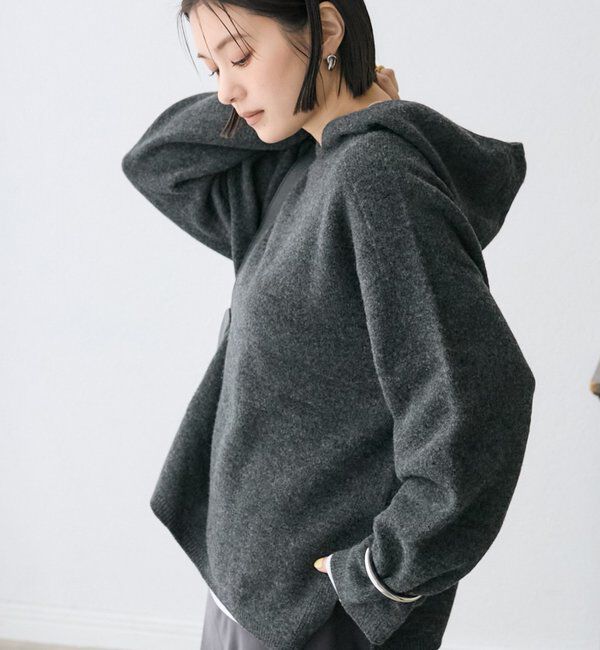 「【フードがアクセントに】ウール100ホールガーメントフーディ」|ニット・セーター|チャコールグレー
