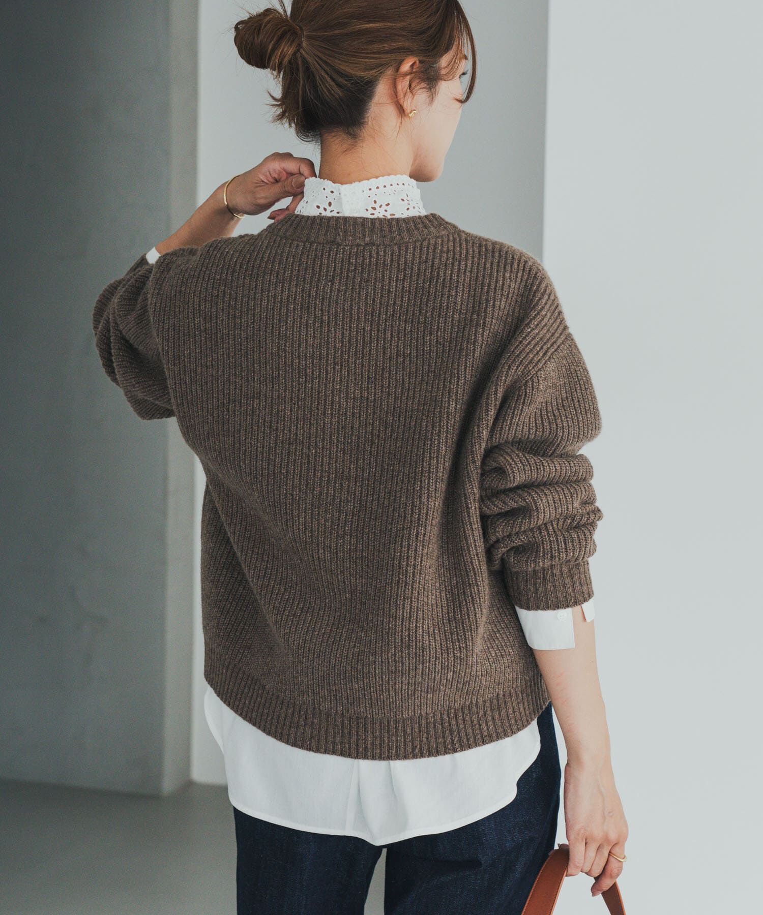 URBAN RESEARCH DOORS「アイレットレース衿ブラウス」|シャツ・ブラウス|