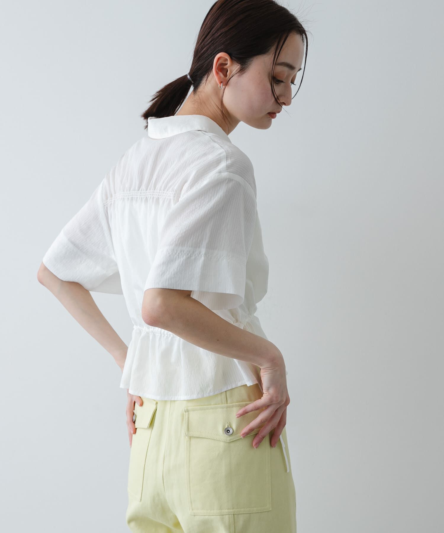 SENSE OF PLACE by URBAN RESEARCH「クロップドペプラムシャーリングシャツ」|シャツ・ブラウス|