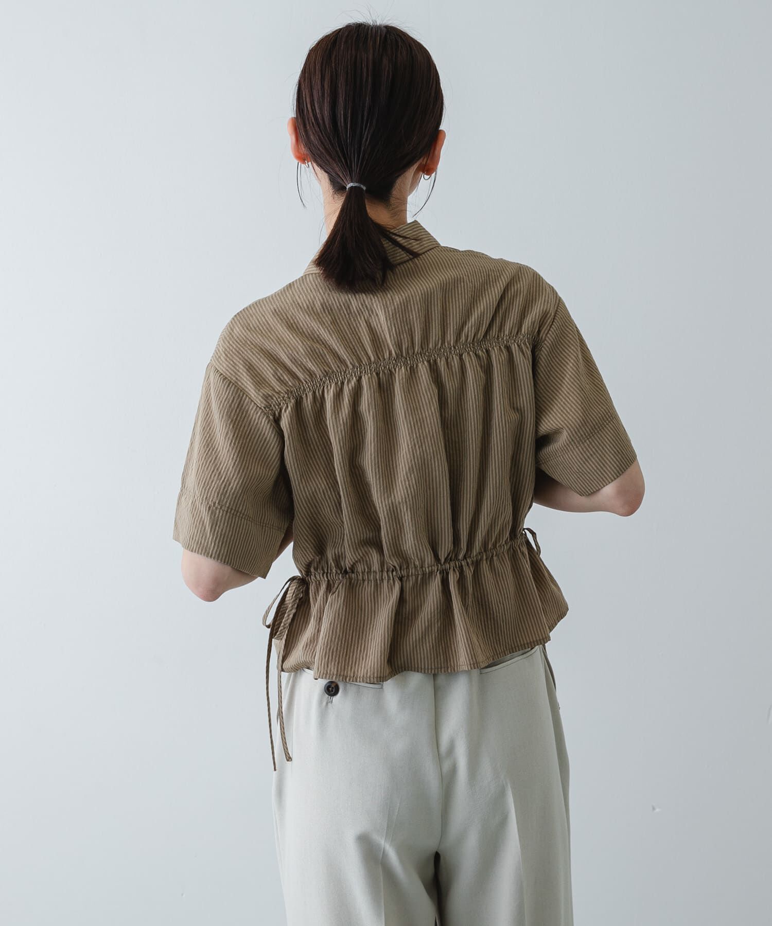 SENSE OF PLACE by URBAN RESEARCH「クロップドペプラムシャーリングシャツ」|シャツ・ブラウス|