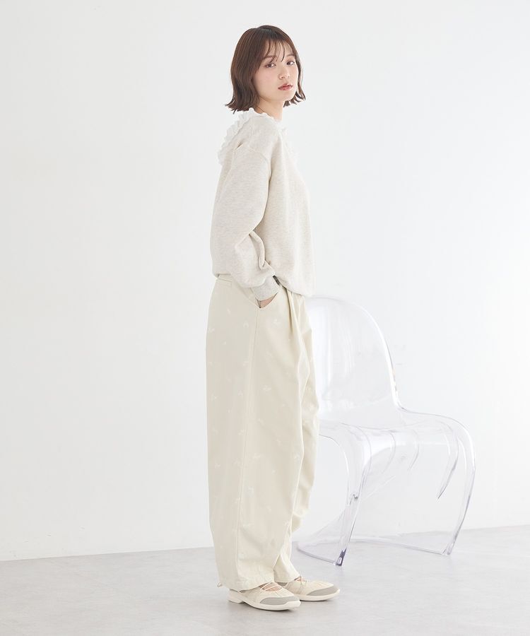 earth music&ecology「フリルオフショルウラケスウェット」|スウェット・ジャージ|