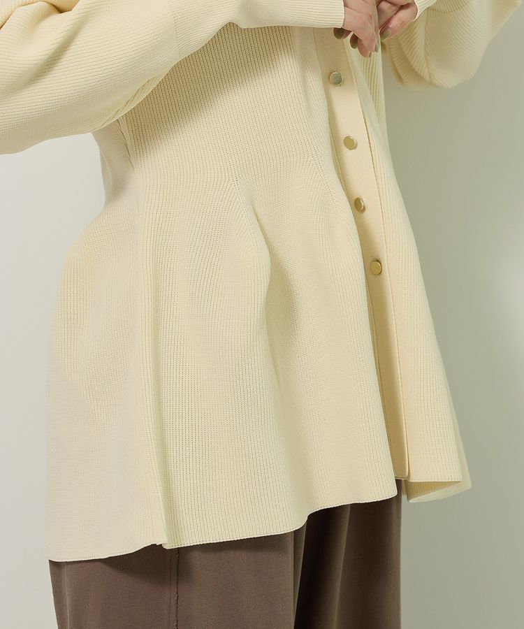 Green Parks「金釦ペプラムニットカーディガン」|カーディガン|