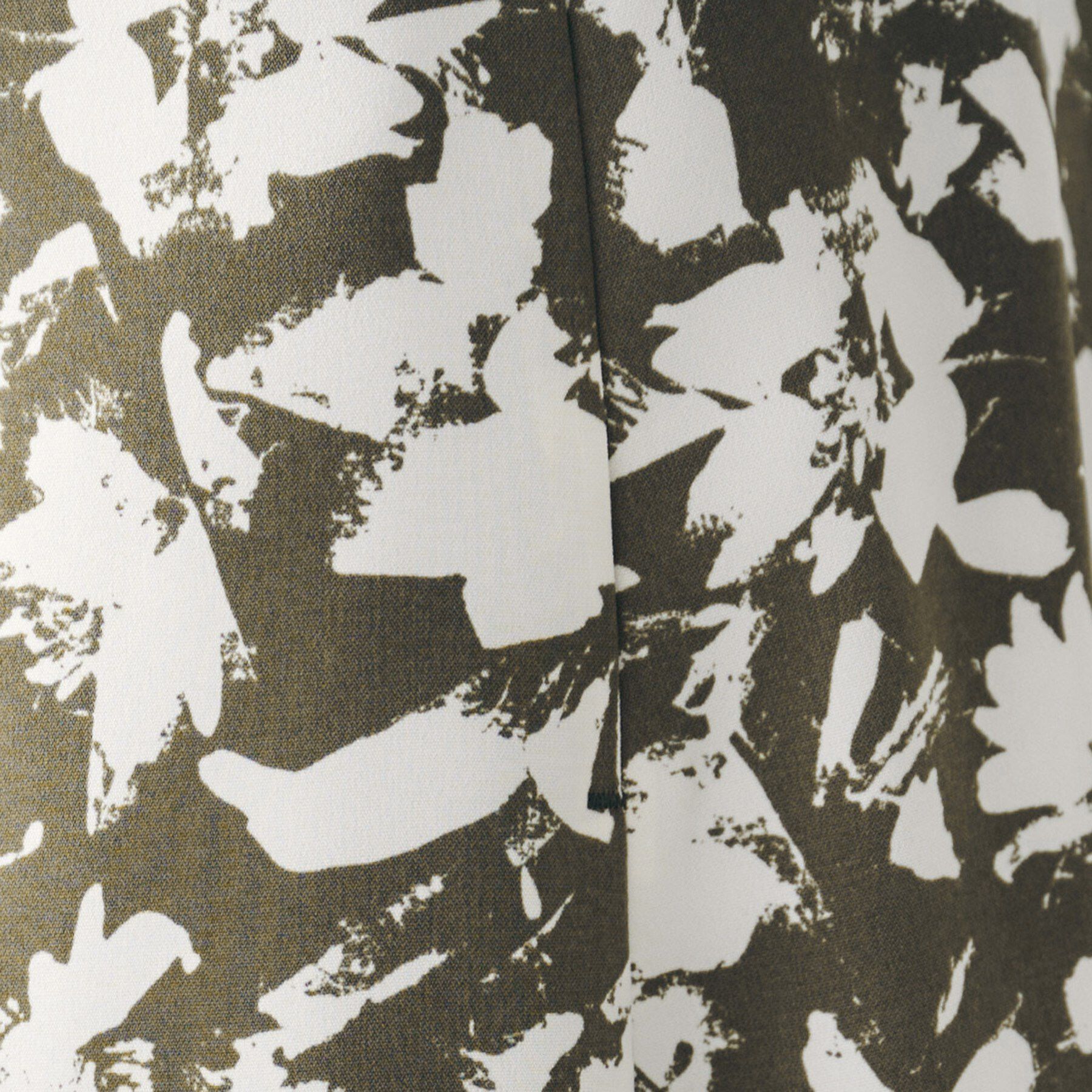 UNTITLED「【セットアップ可/後ろウエストゴム】モザイクフラワー柄スカート」|スカート|