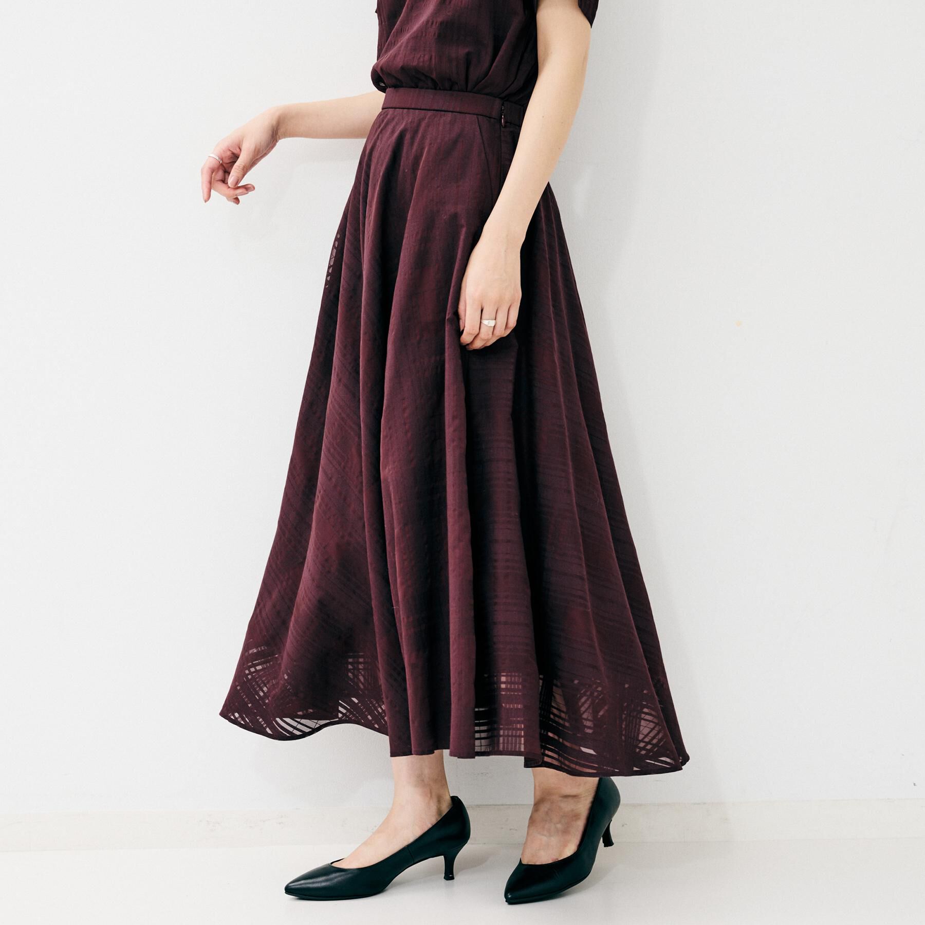 UNTITLED「【セットアップ可/後ろウエストゴム】シアーチェックスカート」|スカート|