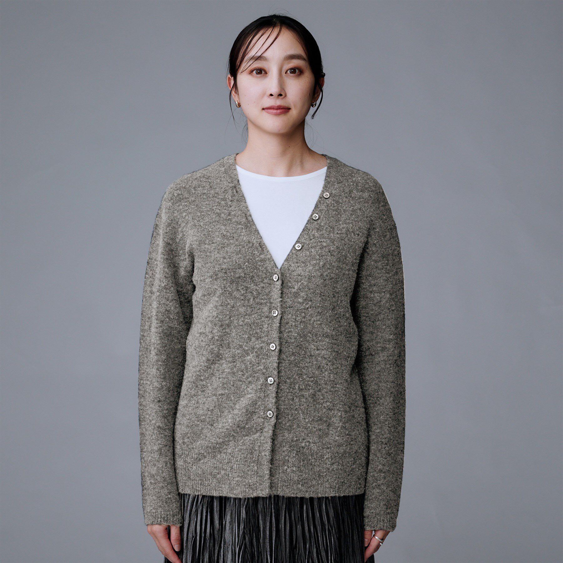 UNTITLED「【トレンド/柔らかな素材感】ビスチェセットカーディガン」|カーディガン|