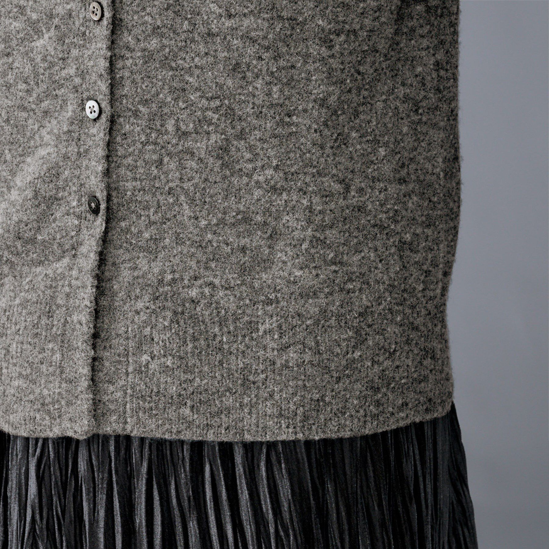 UNTITLED「【トレンド/柔らかな素材感】ビスチェセットカーディガン」|カーディガン|