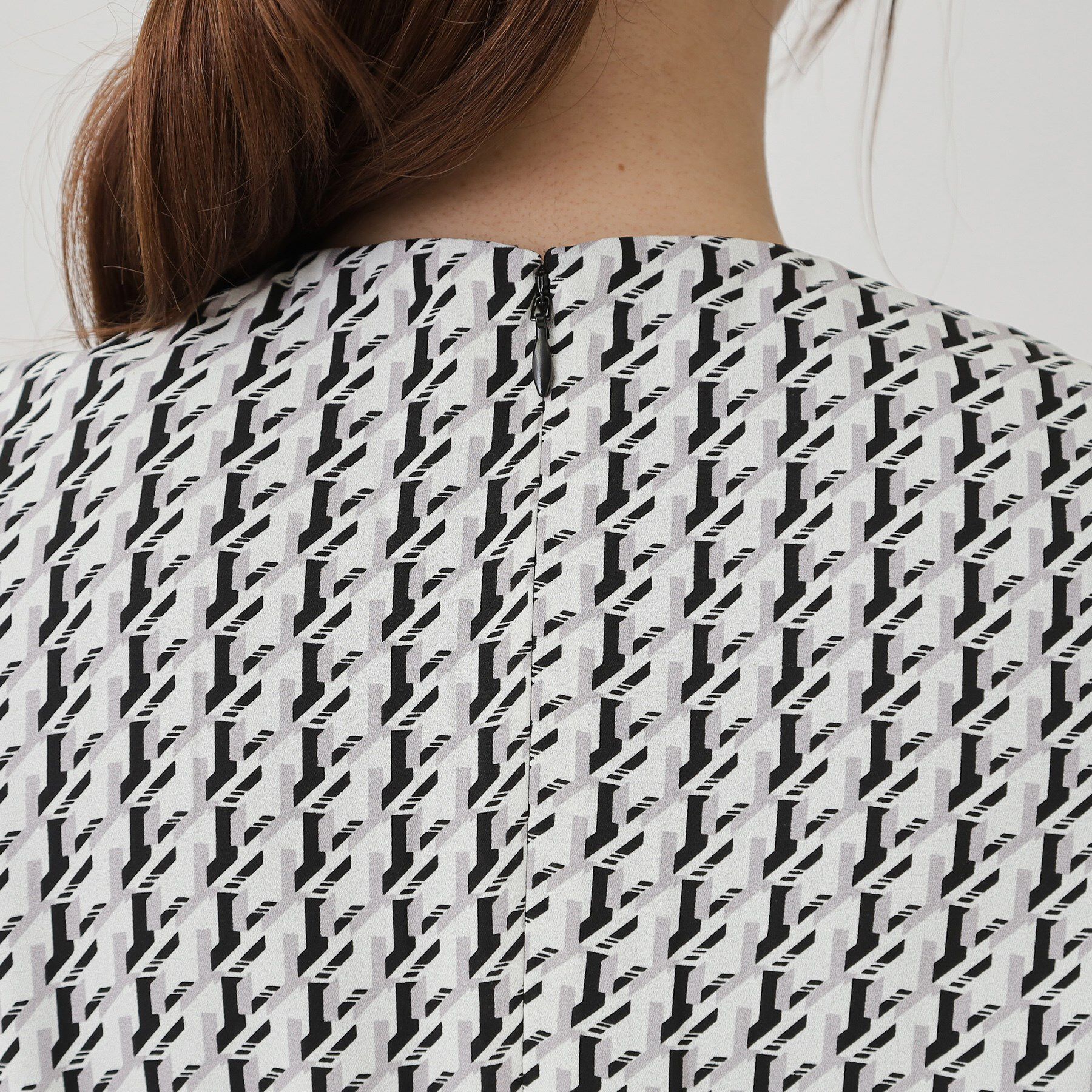 COUP DE CHANCE「【ボウ取外し可】幾何柄プリーツワンピース」|ワンピース|