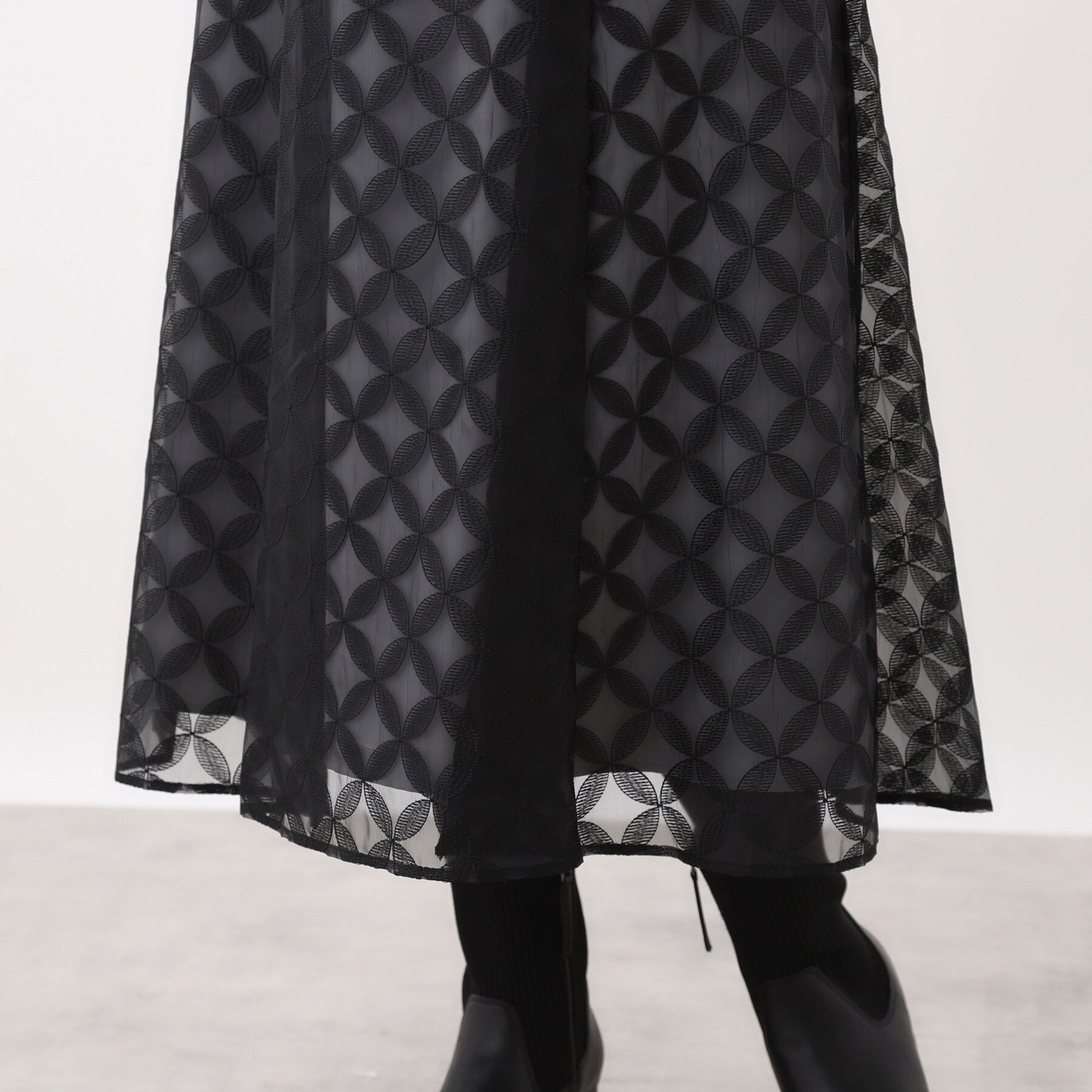 Reflect「【ウエストリボン付き】フラワー柄シアーフレアスカート」|スカート|