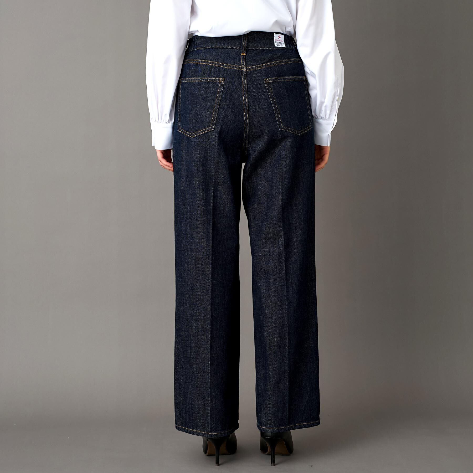 DRESSTERIOR「センタープレスストレートデニム」|デニム|