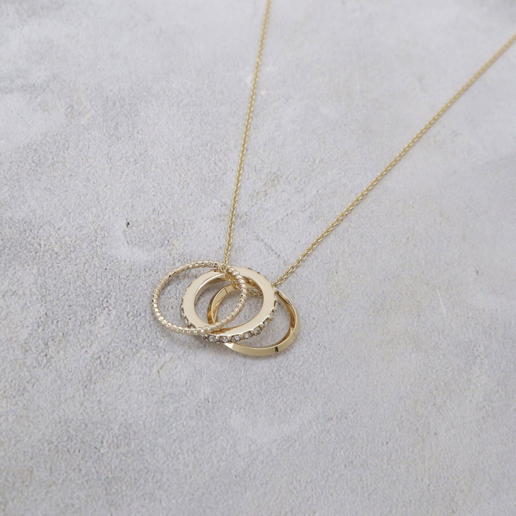 grove「ビジュー3リングスライドネックレス」|ネックレス|ゴールド(007)