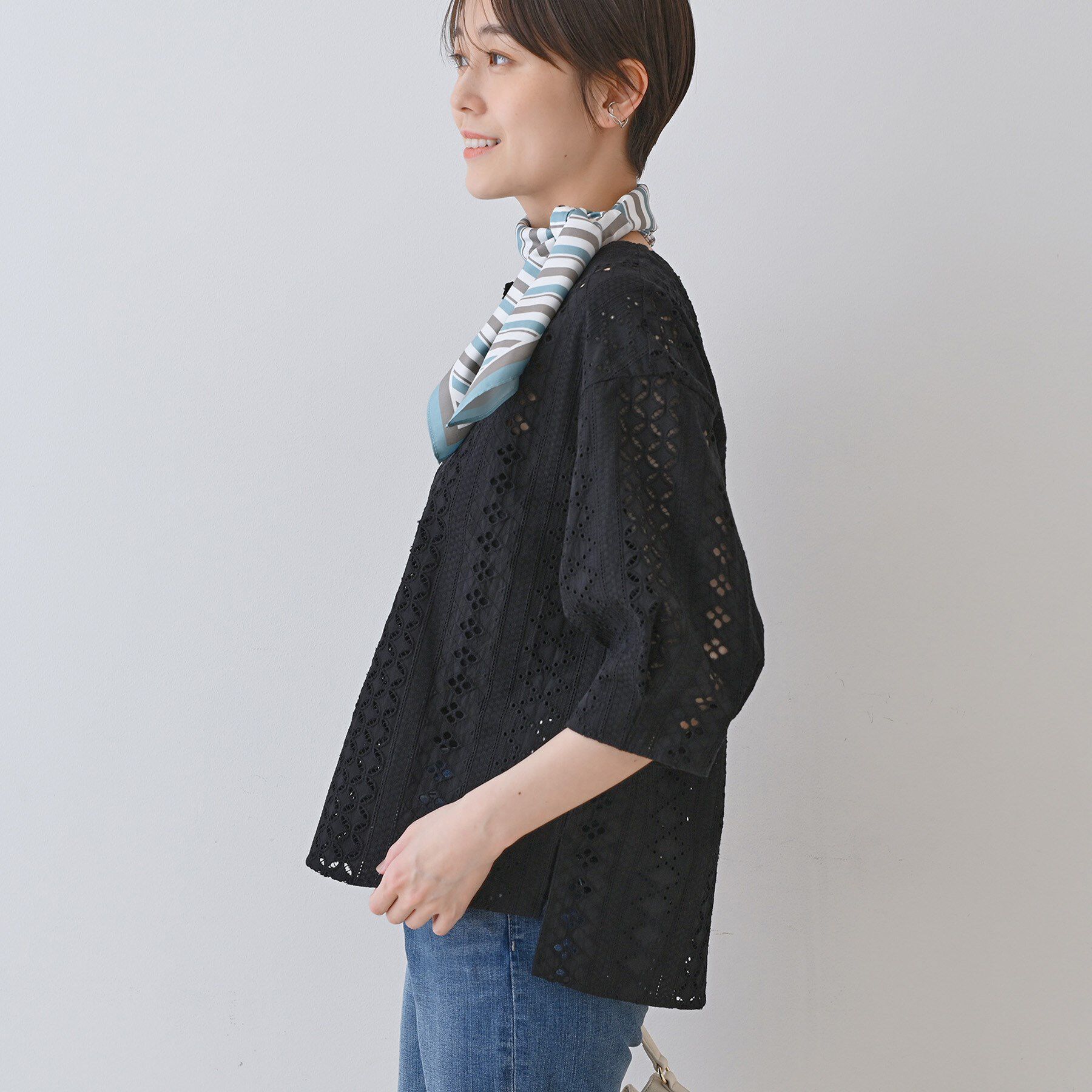 INDIVI「【刺繍／レース】スラッシュネックブラウス」|シャツ・ブラウス|