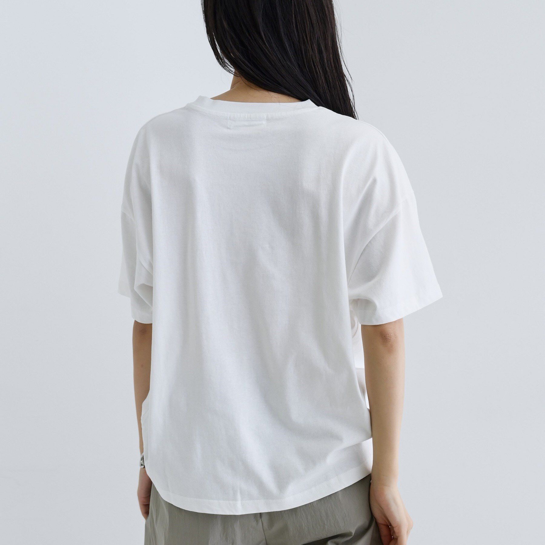GALLEST「【一部店舗限定】フラワープリントT」|Tシャツ・カットソー|