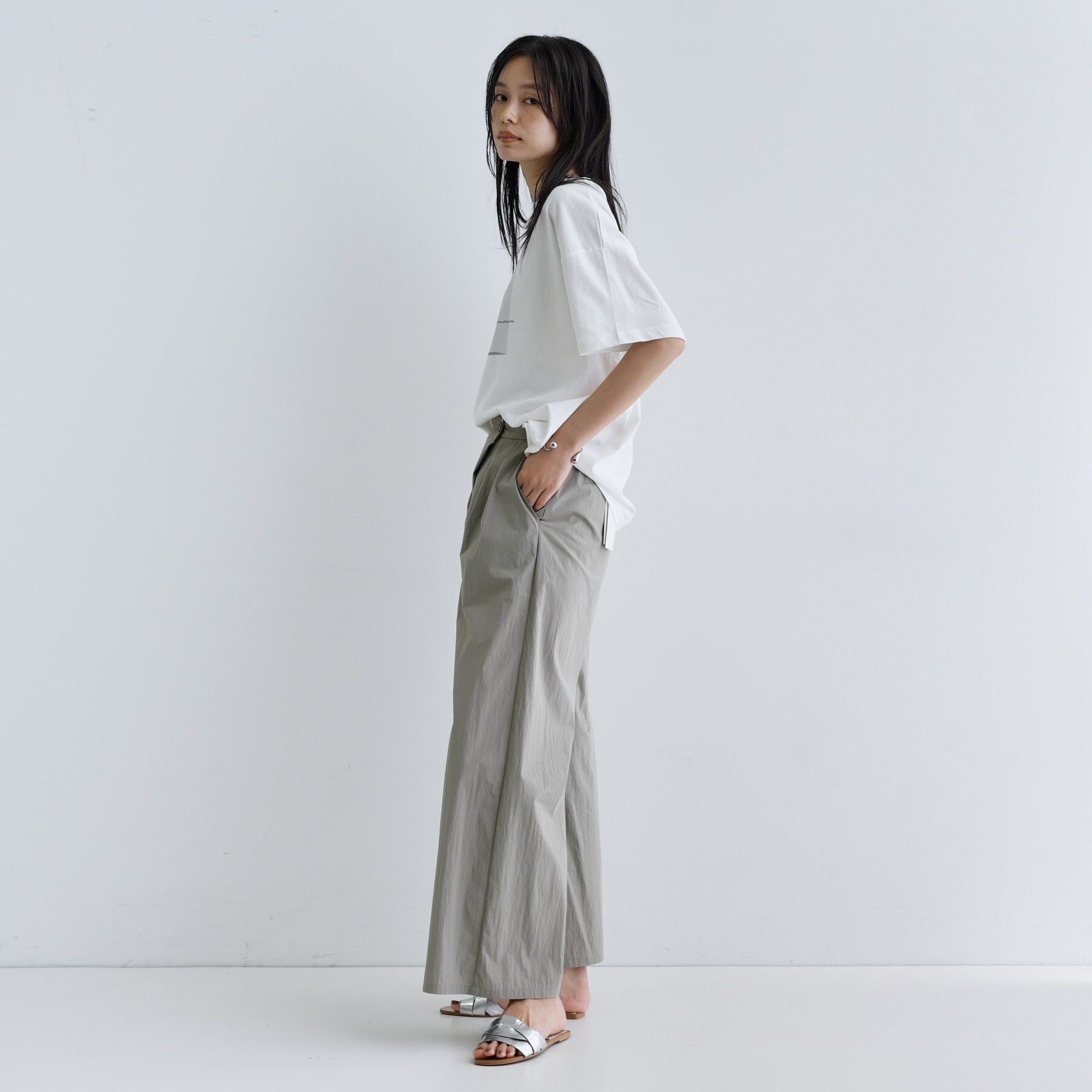 GALLEST「【一部店舗限定】フラワープリントT」|Tシャツ・カットソー|