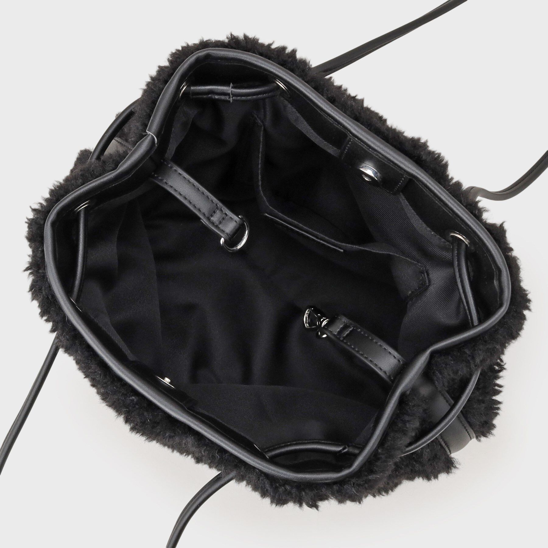 INDIVI「ボアミドルバッグ」|ショルダー・メッセンジャー|