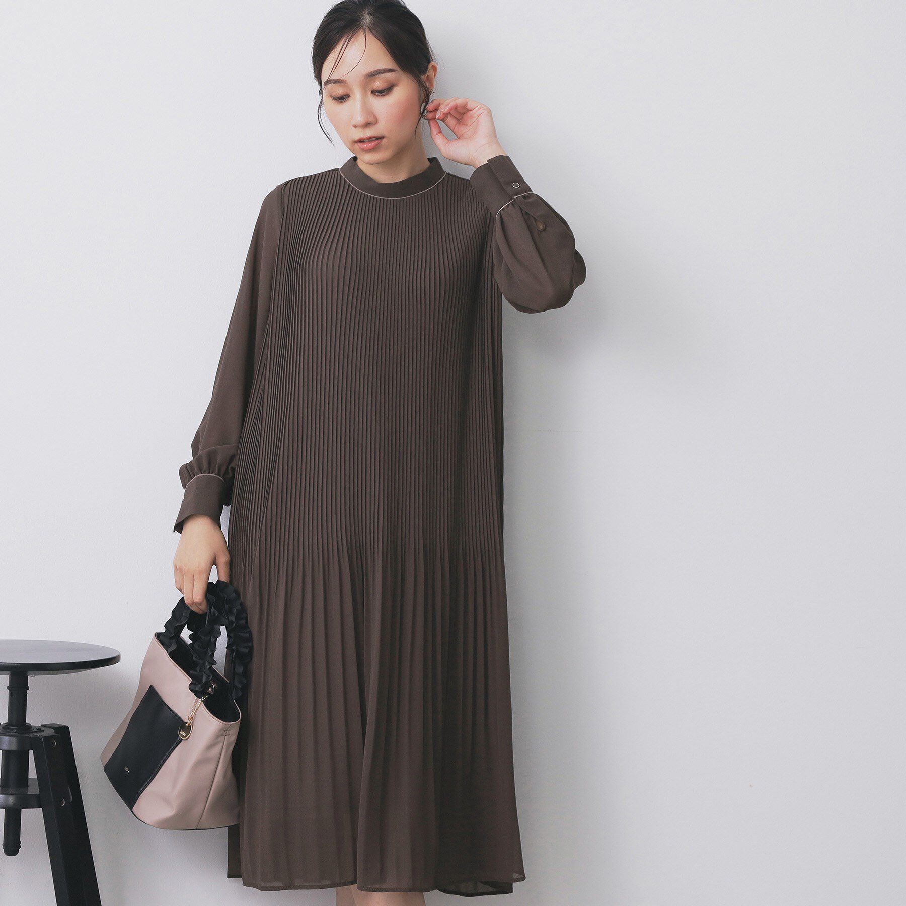 index「《5色展開/S-3Lサイズ》プリーツフレアワンピース【洗濯機OK/防シワ】」|ワンピース|