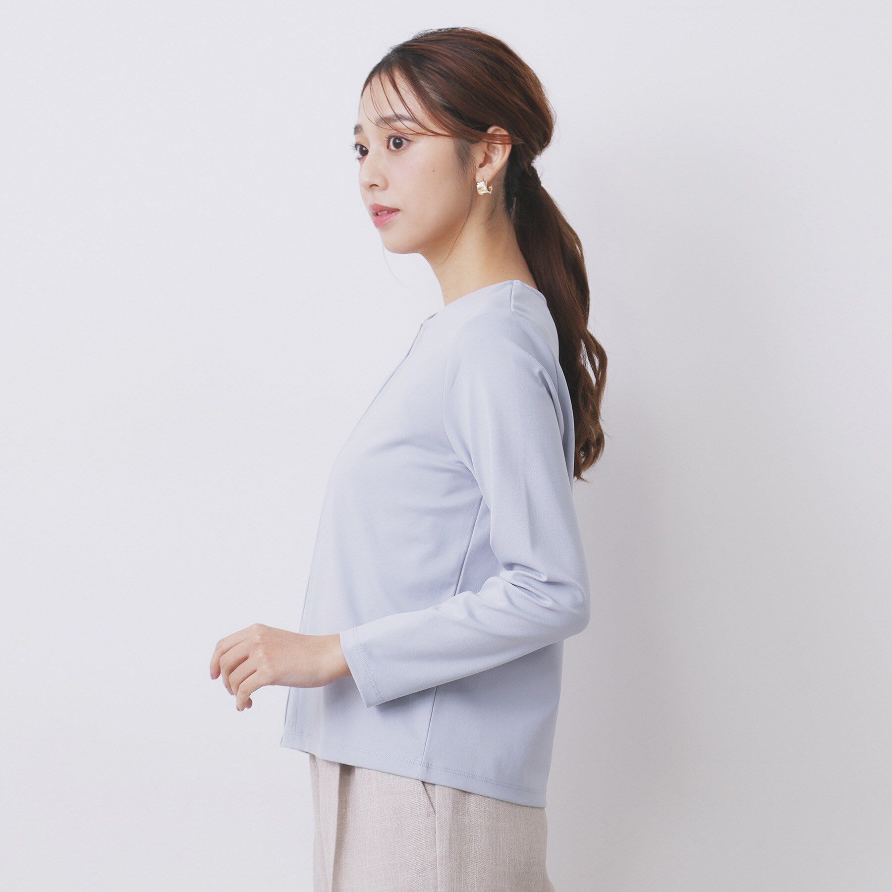 index「フロントタックモチーフポンチトップス【洗濯機OK】」|Tシャツ・カットソー|