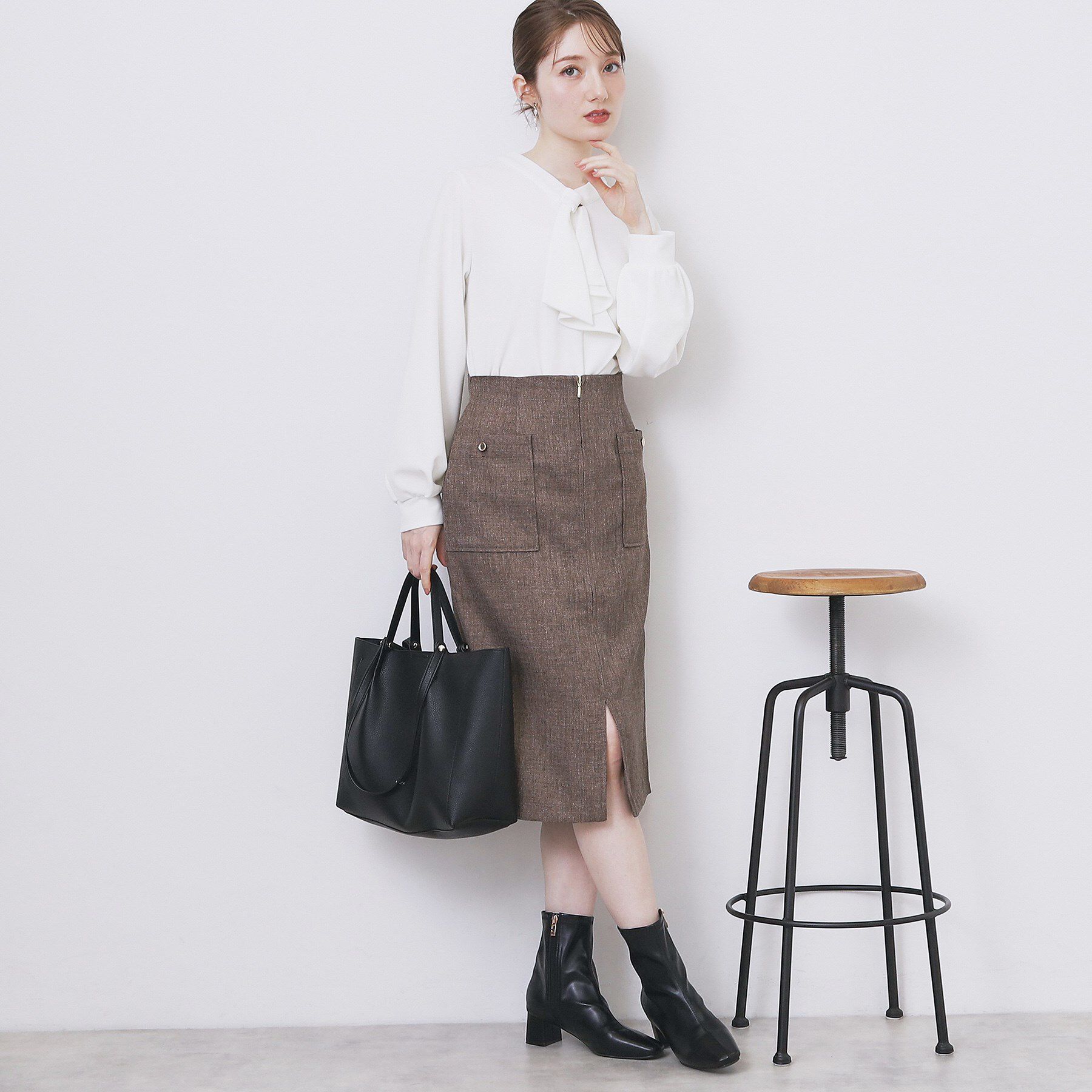 index「ボウタイフリルトップス【洗濯機OK/ストレッチ/イージーアイロン/防シワ】《S～3L》」|Tシャツ・カットソー|