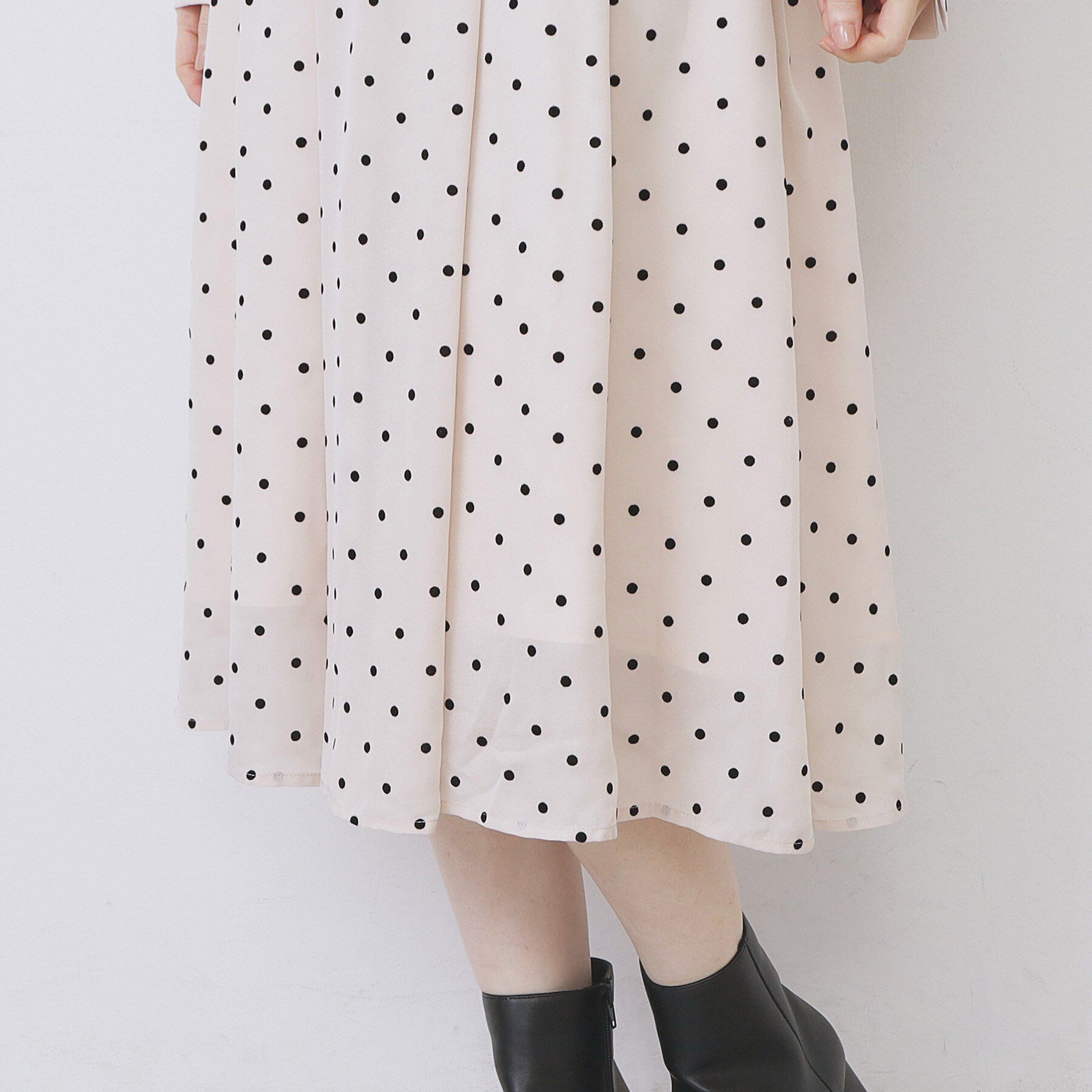 index「ドットデザインタックワンピース【洗濯機OK/イージーアイロン】」|ワンピース|