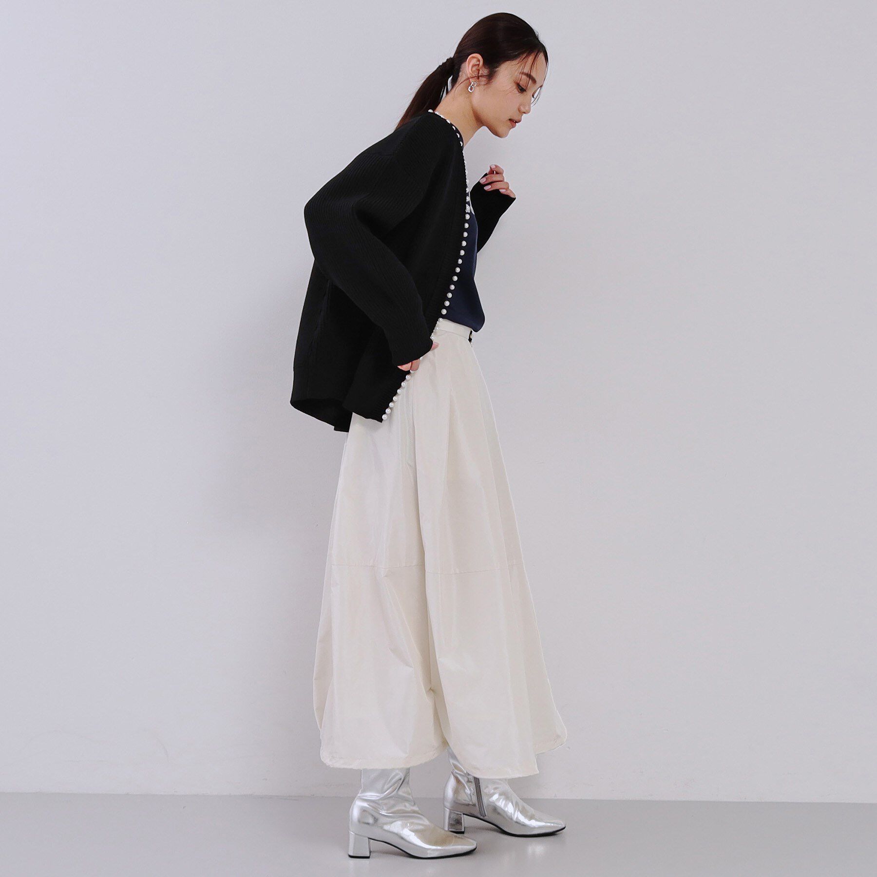 OPAQUE.CLIP「パール調ボタン付ニットカーディガン【洗濯機洗い可】」|カーディガン|