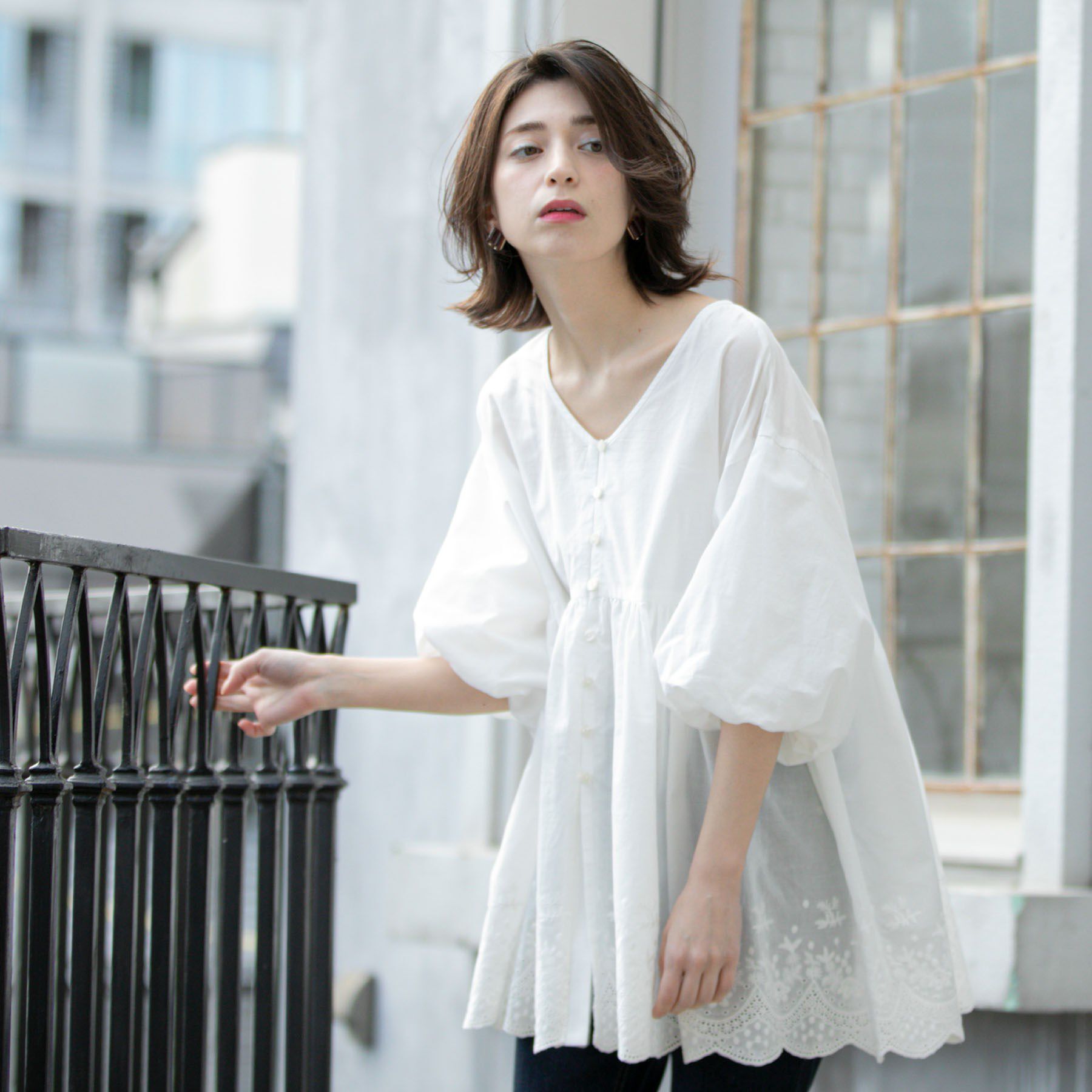 OPAQUE.CLIP「バルーン袖スカラップ刺繍レースチュニック」|シャツ・ブラウス|