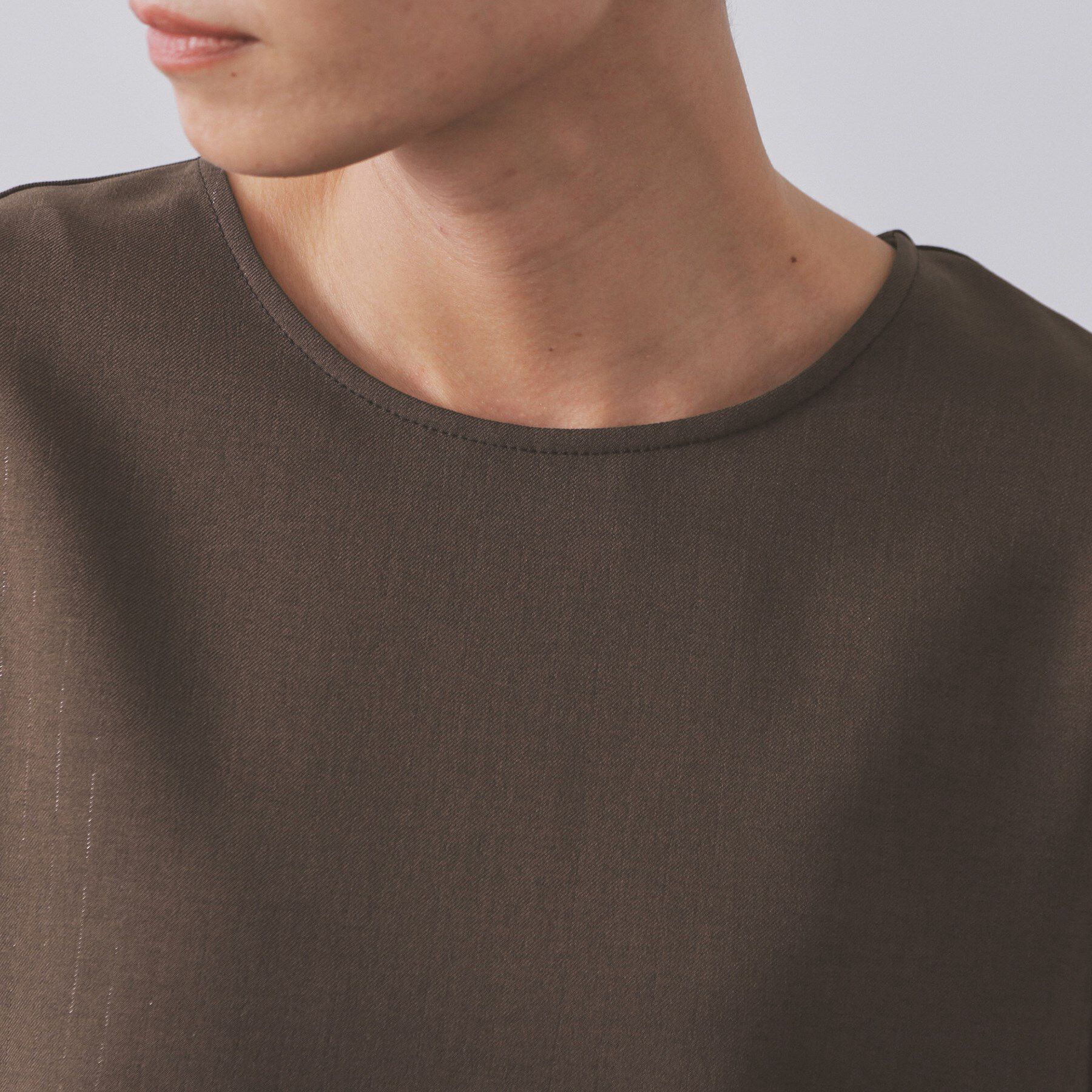 OPAQUE.CLIP「ラメストライプタックスリーブブラウス/セットアップ可【洗濯機洗い可/防シワ/吸水速乾】」|シャツ・ブラウス|