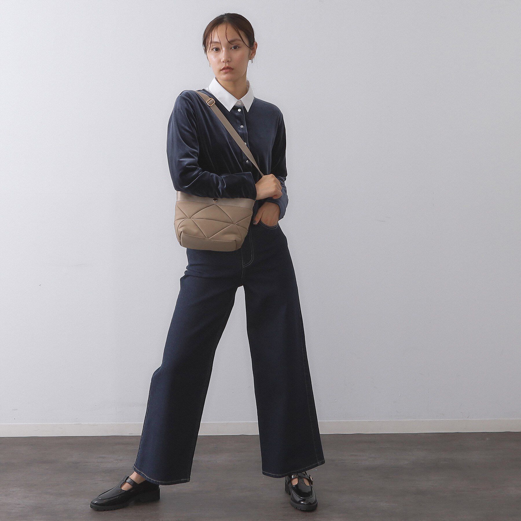 OPAQUE.CLIP「【軽量】トライアングルミニショルダーバッグ」|ショルダー・メッセンジャー|