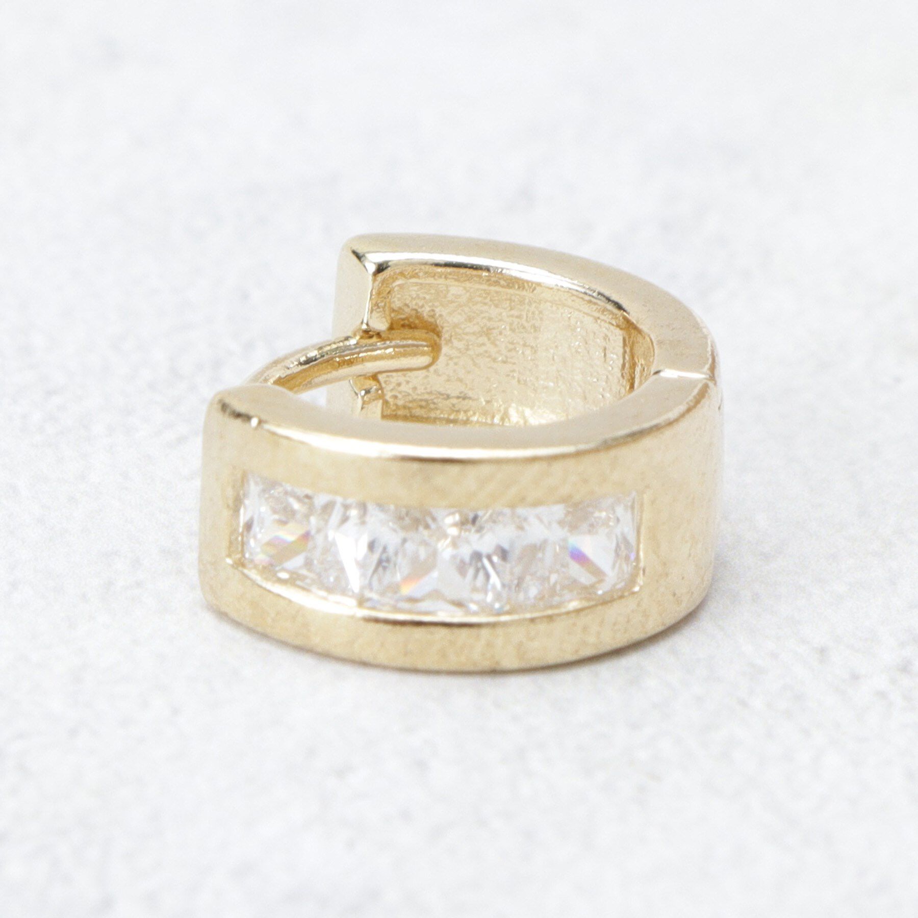 OPAQUE.CLIP「ビジューワンタッチピアス」|ピアス|