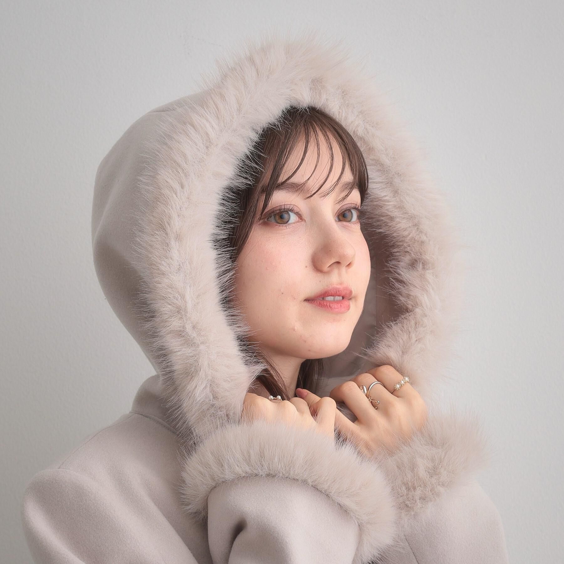 Couture broach「【大人可愛い・フード取り外し可能】フードフェイクファー ハーフ丈コート」|その他|