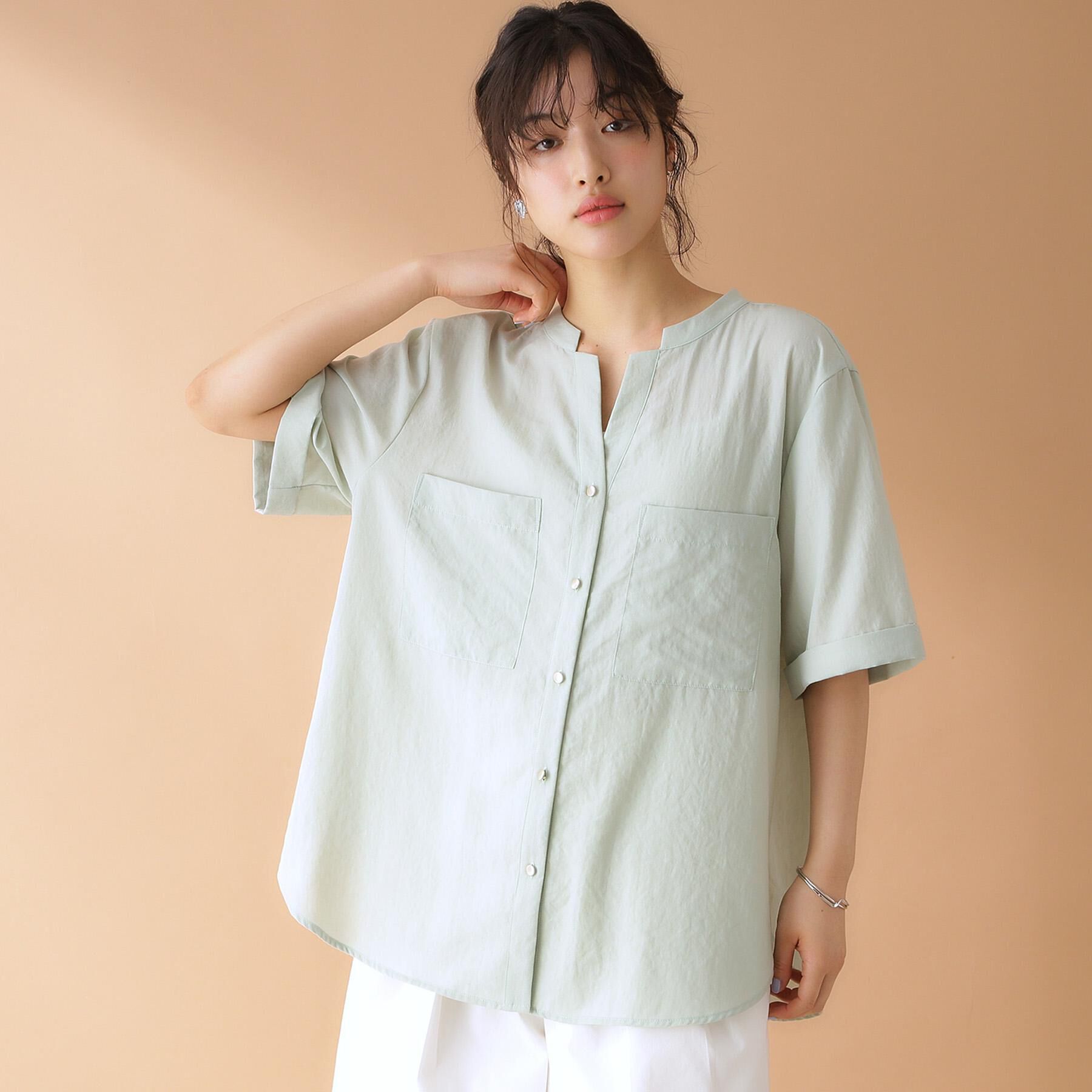 THE SHOP TK「ダブルポケット5分袖シャツ【体型カバー/洗濯機OK】」|シャツ・ブラウス|