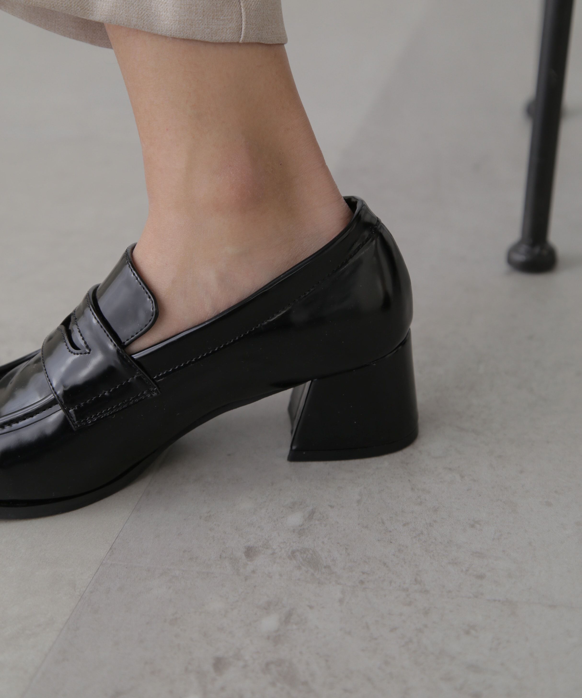  「ヒールローファー」|その他|