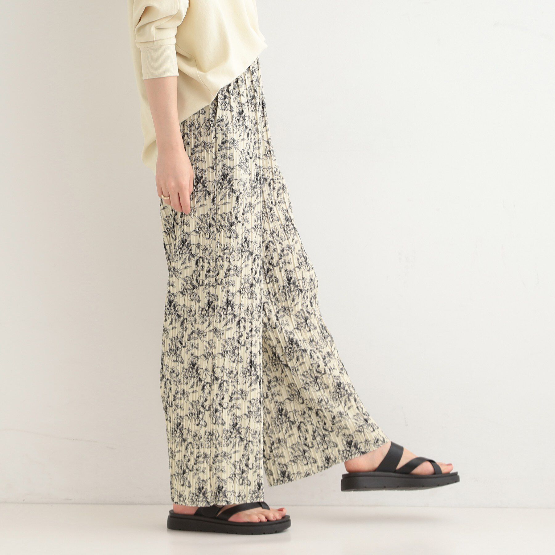 SHOO･LA･RUE「【S-LL/柄が選べる】ウエストゴムでらくちん 上品な光沢感　大人プリーツイージーパンツ」|その他|