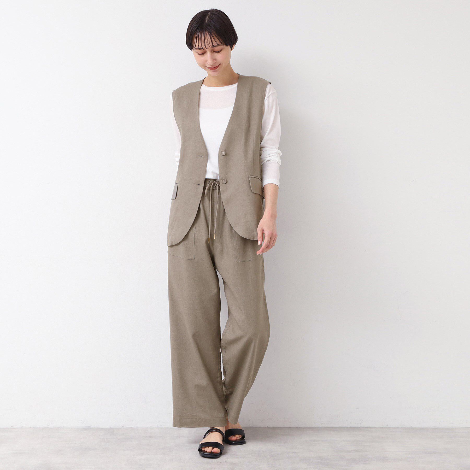 Dessin「【セットアップ可能・洗える】ボタン付きジレ」|ベスト・ジレ|