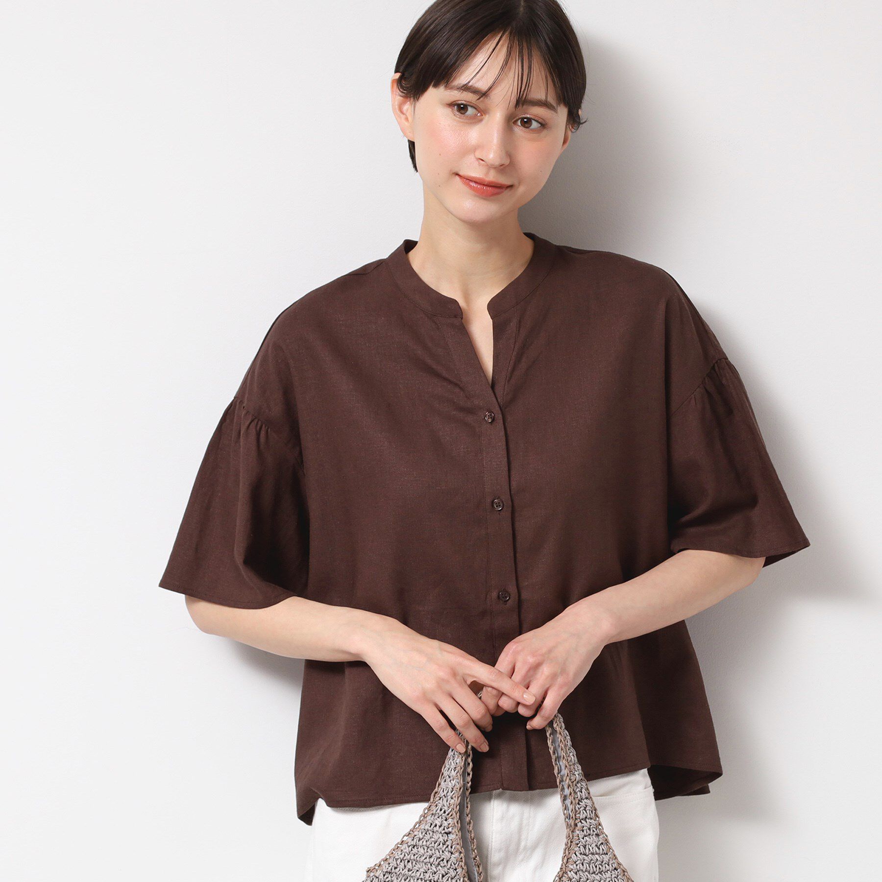 Dessin「【二の腕カバー・洗える】リネンブレンド袖切り替えブラウス」|シャツ・ブラウス|